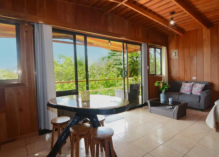 Las Marias Monteverde - Mountain View Cottages & Gardens