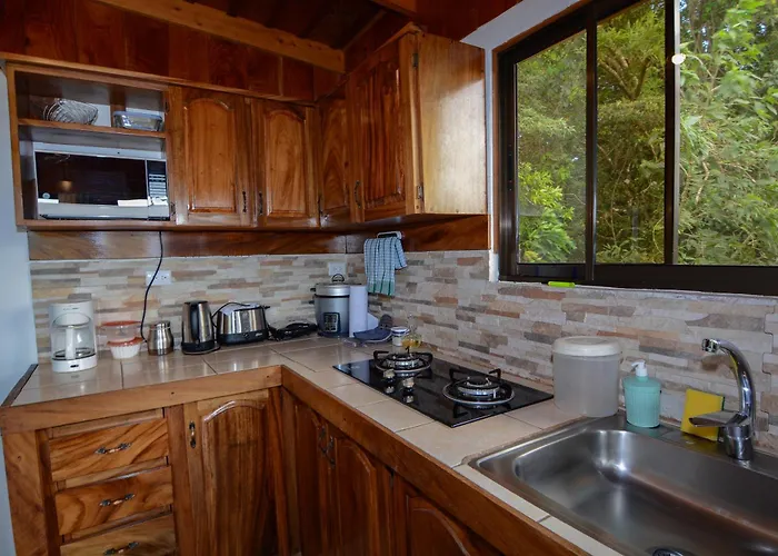 Las Marias Monteverde - Mountain View Cottages & Gardens